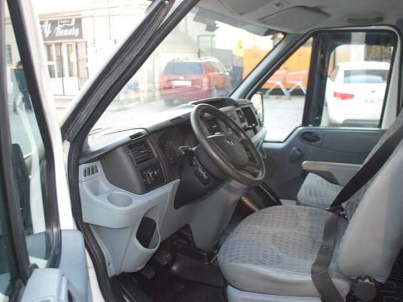 Ford Transit, 2008 il, 2.4 L, 169 000 km
