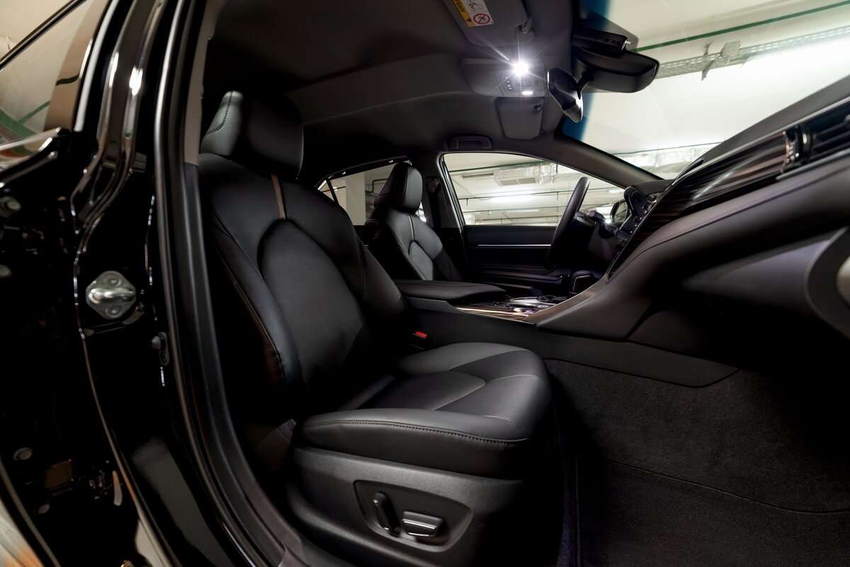 Toyota Camry, 2021 il, 3.5 L, 2 000 km