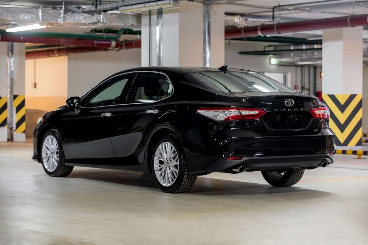 Toyota Camry, 2021 il, 3.5 L, 2 000 km