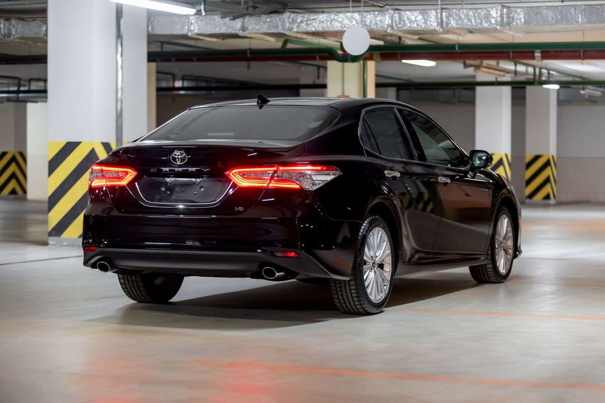 Toyota Camry, 2021 il, 3.5 L, 2 000 km