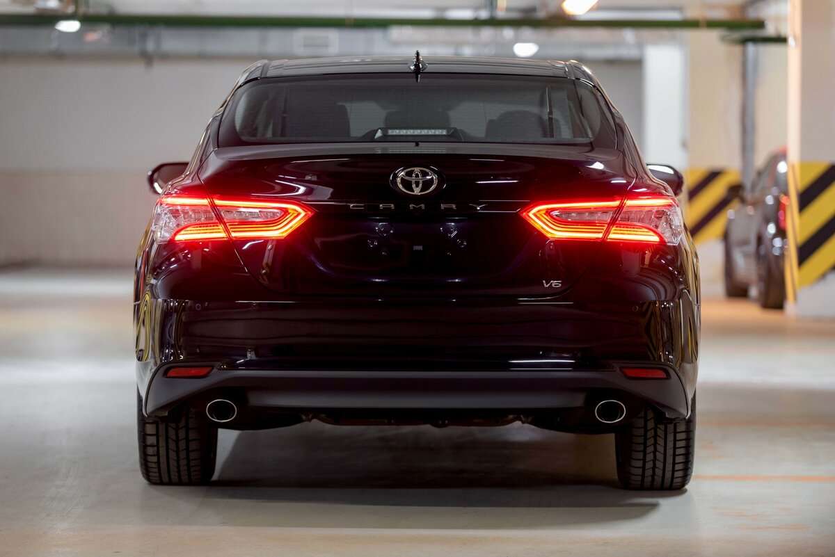 Toyota Camry, 2021 il, 3.5 L, 2 000 km