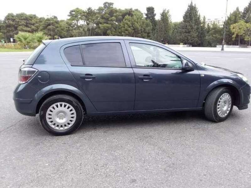 Opel Astra, 2010 il, 1.4 L, 182 000 km