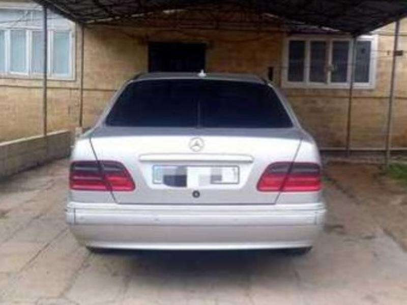 Mercedes E 270, 2000 il, 2.7 L, 254 000 km