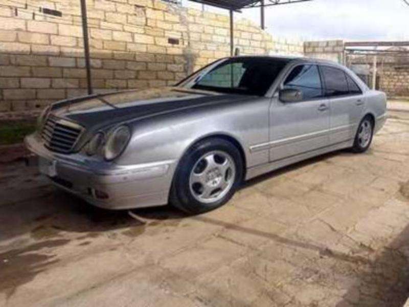 Mercedes E 270, 2000 il, 2.7 L, 254 000 km