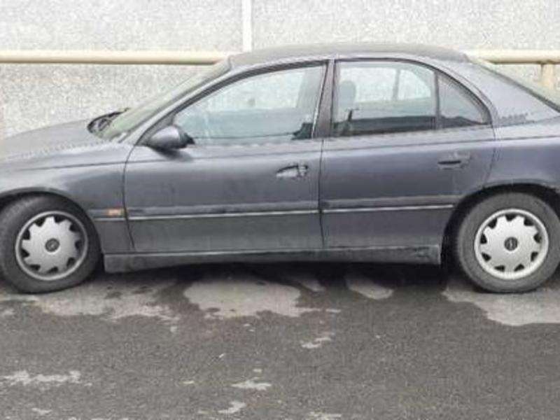 Opel Omega, 1994 il, 2.0 L, 380 000 km