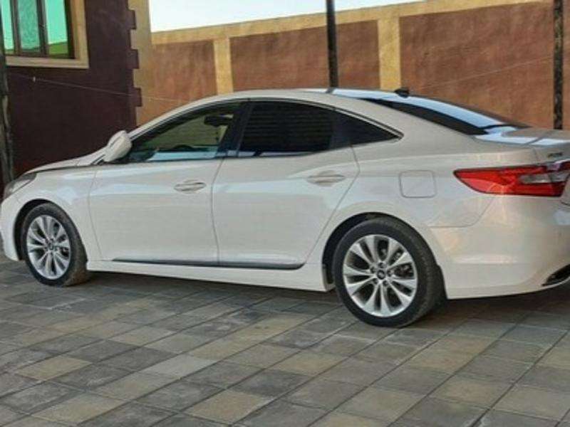 Hyundai Grandeur, 2012 il, 2.4 L, 180 000 km