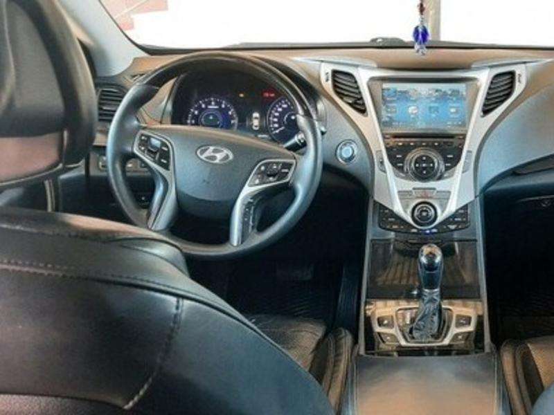 Hyundai Grandeur, 2012 il, 2.4 L, 180 000 km
