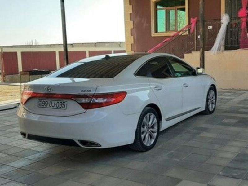 Hyundai Grandeur, 2012 il, 2.4 L, 180 000 km