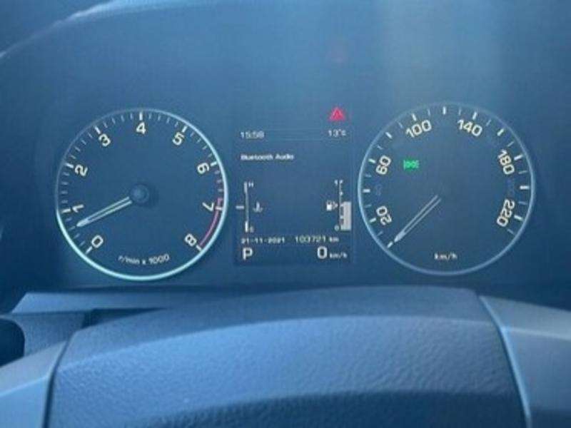 Land Rover Defender, 2012 il, 5.0 L, 104 000 km