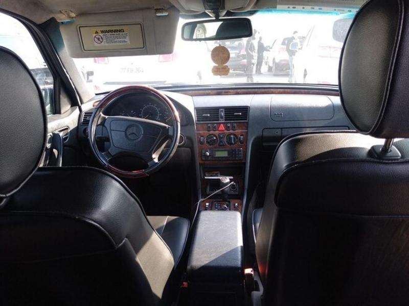 Mercedes C 230, 1999 il, 2.3 L, 525 773 km