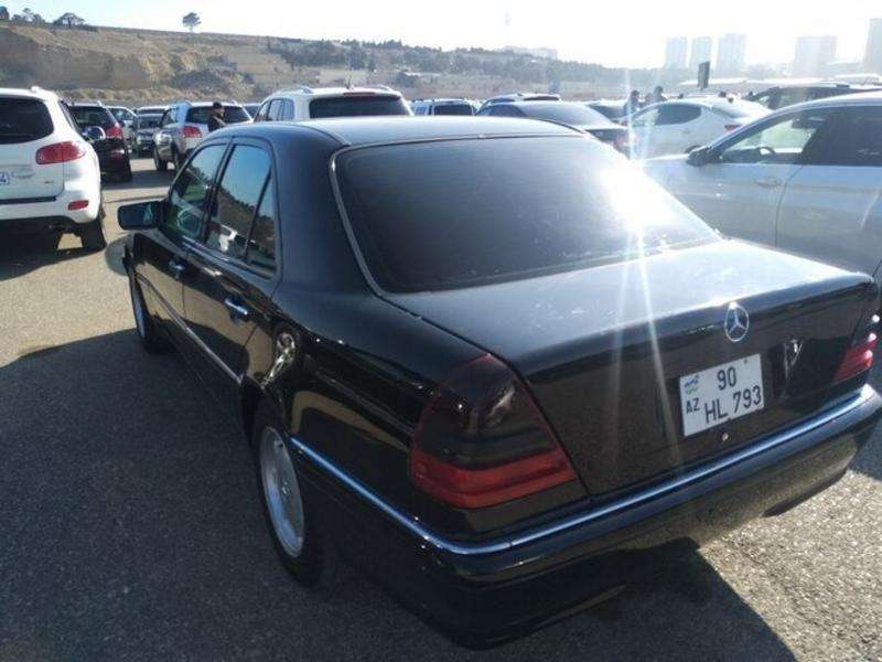 Mercedes C 230, 1999 il, 2.3 L, 525 773 km