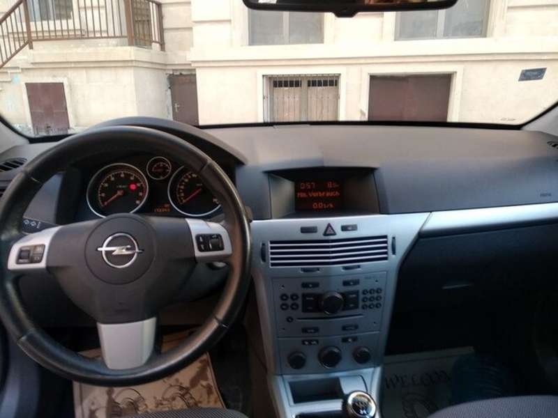 Opel Astra, 2009 il, 1.4 L, 174 000 km