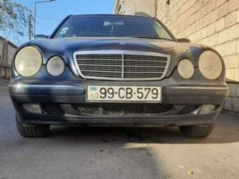 Mercedes E 220, 2001 il, 2.2 L, 886 465 km