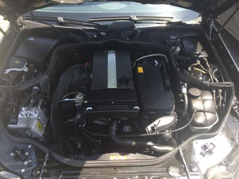 Mercedes E 200, 2004 il, 1.8 L, 301 000 km