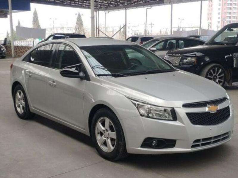 Chevrolet Cruze, 2014 il, 1.4 L, 234 100 km