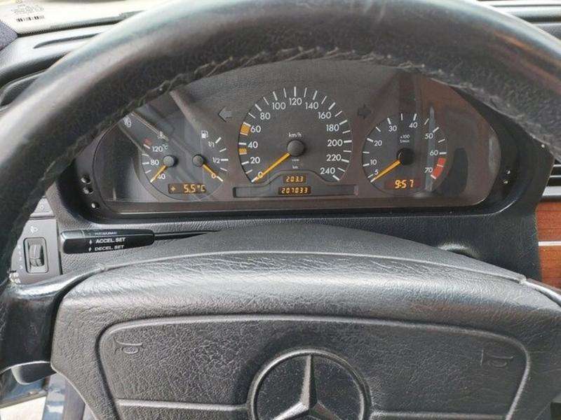 Mercedes C 200, 1997 il, 2.0 L, 206 000 km