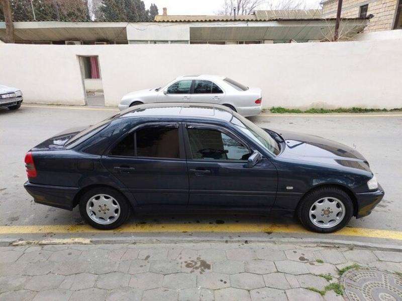 Mercedes C 200, 1997 il, 2.0 L, 206 000 km