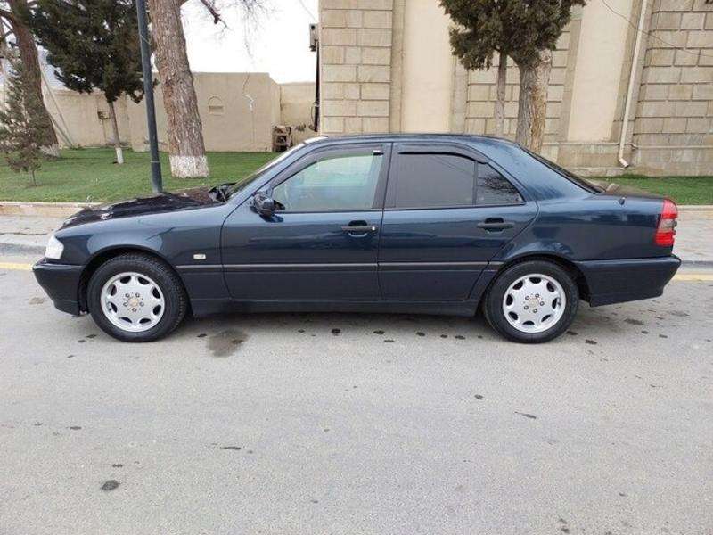 Mercedes C 200, 1997 il, 2.0 L, 206 000 km