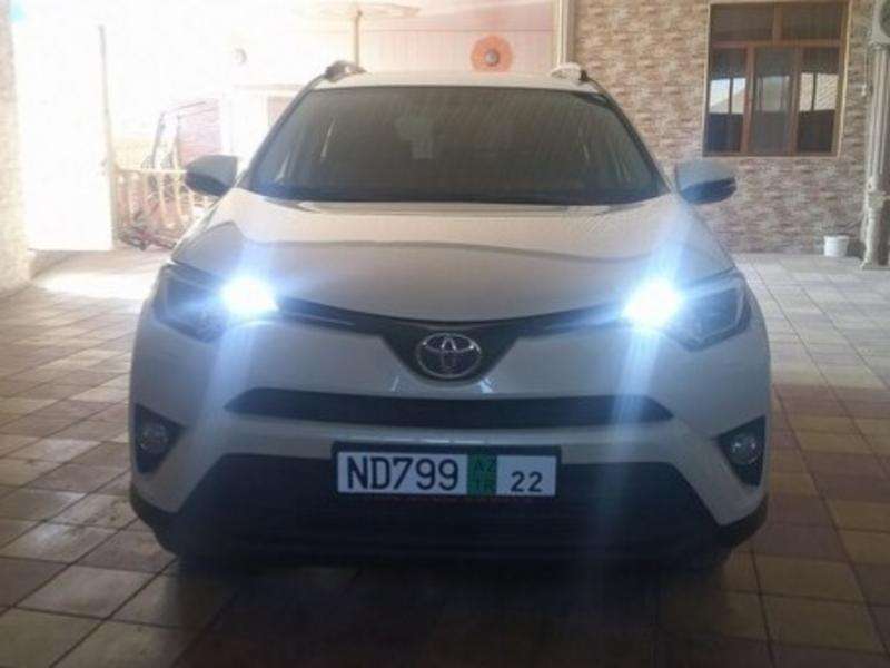 Toyota RAV4, 2017 il, 2.0 L, 63 000 km