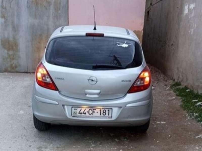 Opel Corsa, 2010 il, 1.3 L, 268 000 km