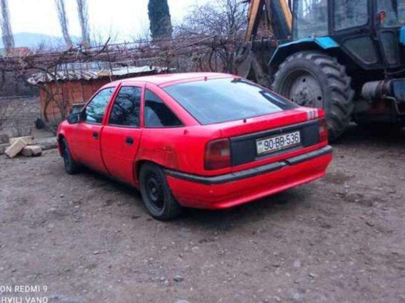 Opel Vectra, 1990 il, 1.7 L, 230 000 km