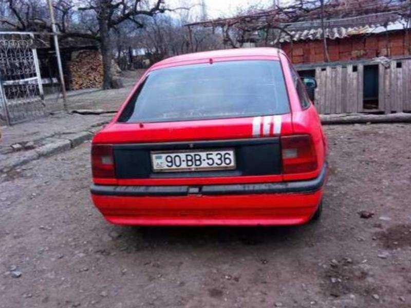 Opel Vectra, 1990 il, 1.7 L, 230 000 km