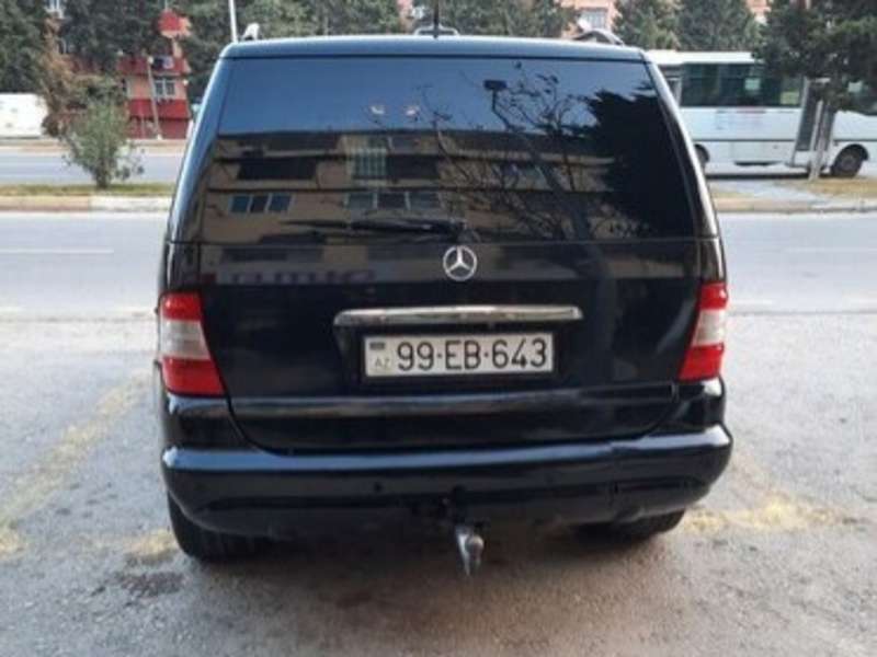 Mercedes ML 270, 2004 il, 2.7 L, 250 000 km
