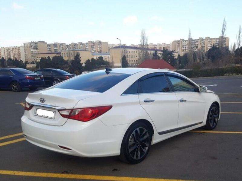 Hyundai Sonata, 2010 il, 2.0 L, 160 000 km