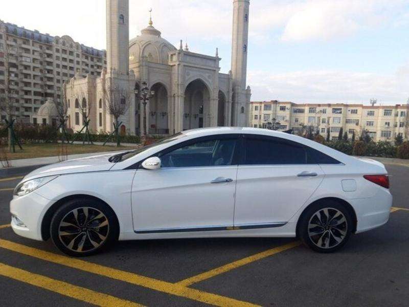 Hyundai Sonata, 2010 il, 2.0 L, 160 000 km