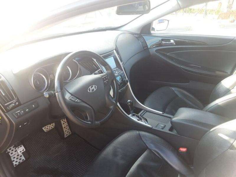 Hyundai Sonata, 2010 il, 2.0 L, 160 000 km