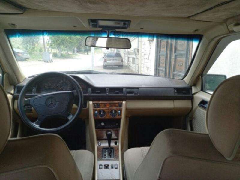Mercedes E 300, 1988 il, 3.0 L, 300 000 km