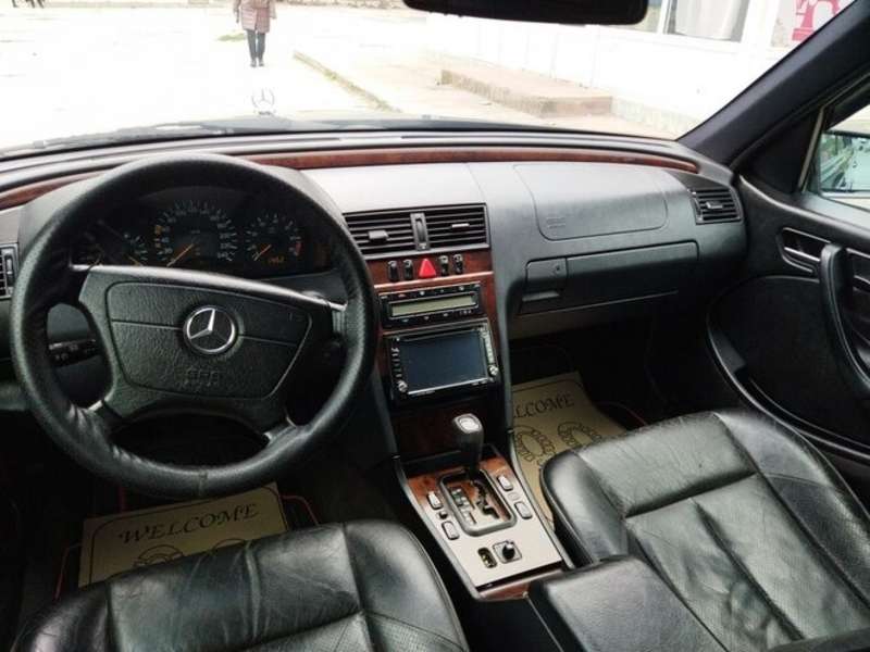 Mercedes C 280, 1999 il, 2.8 L, 199 000 km