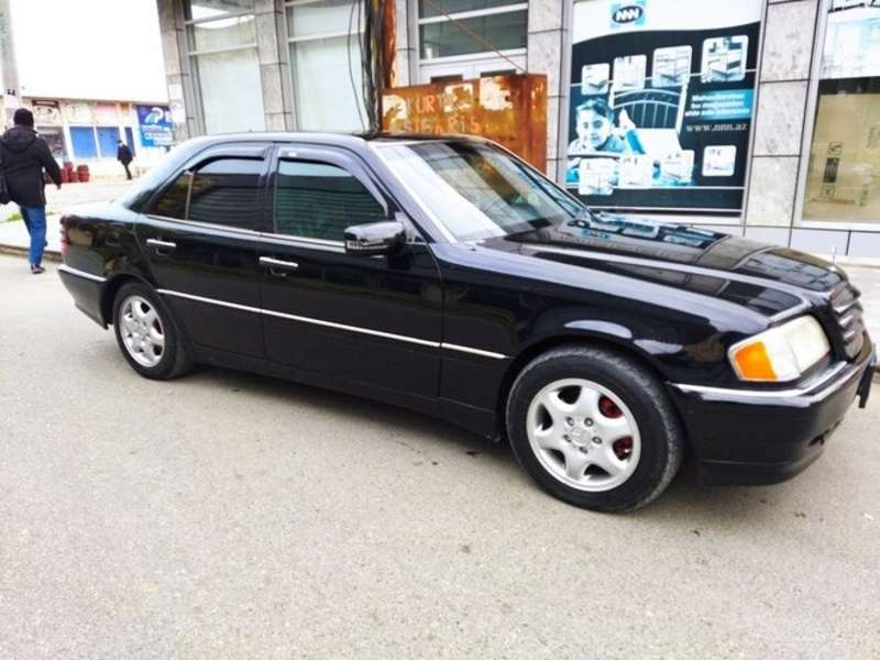 Mercedes C 280, 1999 il, 2.8 L, 199 000 km