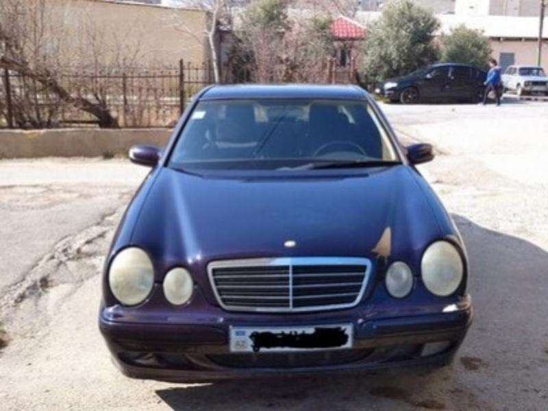 Mercedes E 220, 2012 il, 2.2 L, 509 999 km