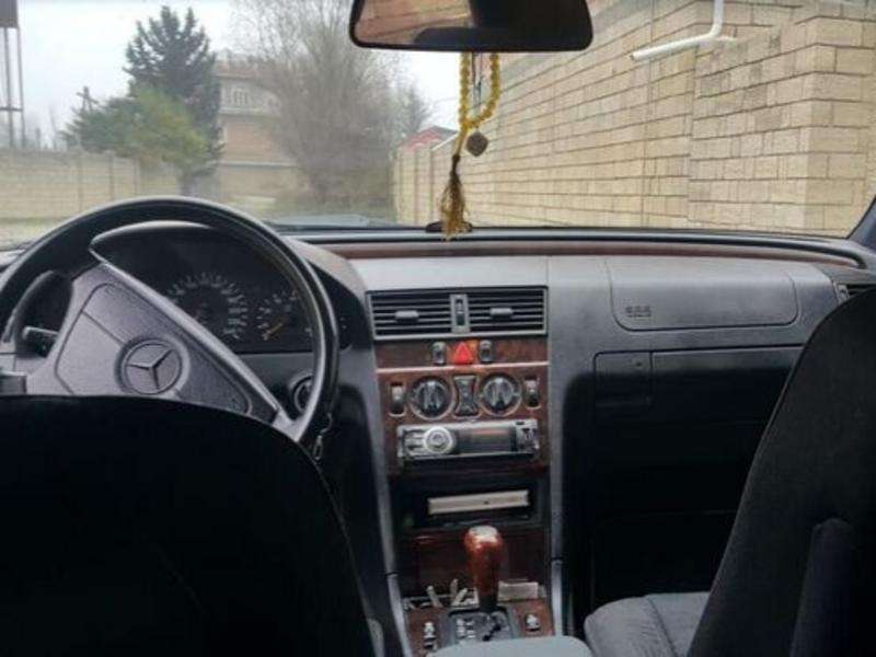 Mercedes C 180, 1997 il, 1.8 L, 318 845 km