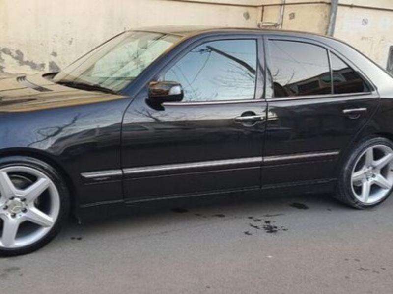 Mercedes E 220, 2000 il, 2.2 L, 455 000 km