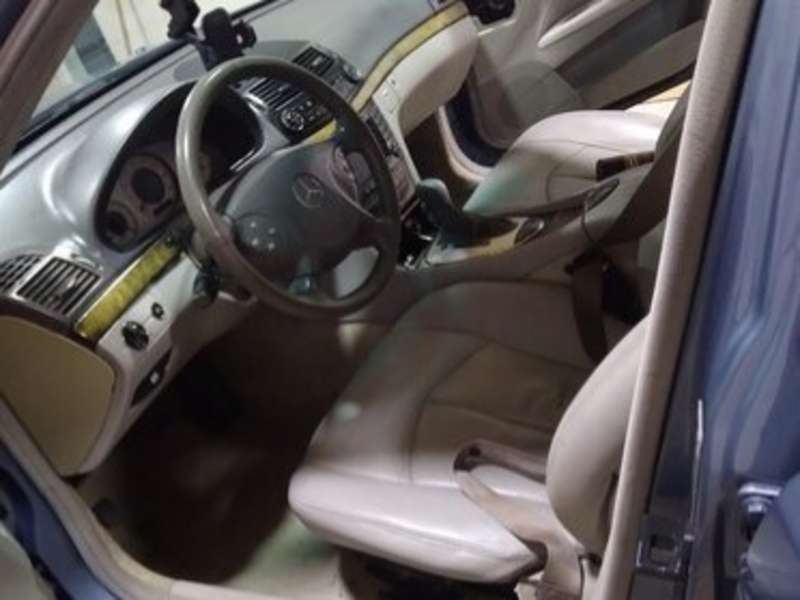 Mercedes E 320, 2003 il, 3.2 L, 220 000 km