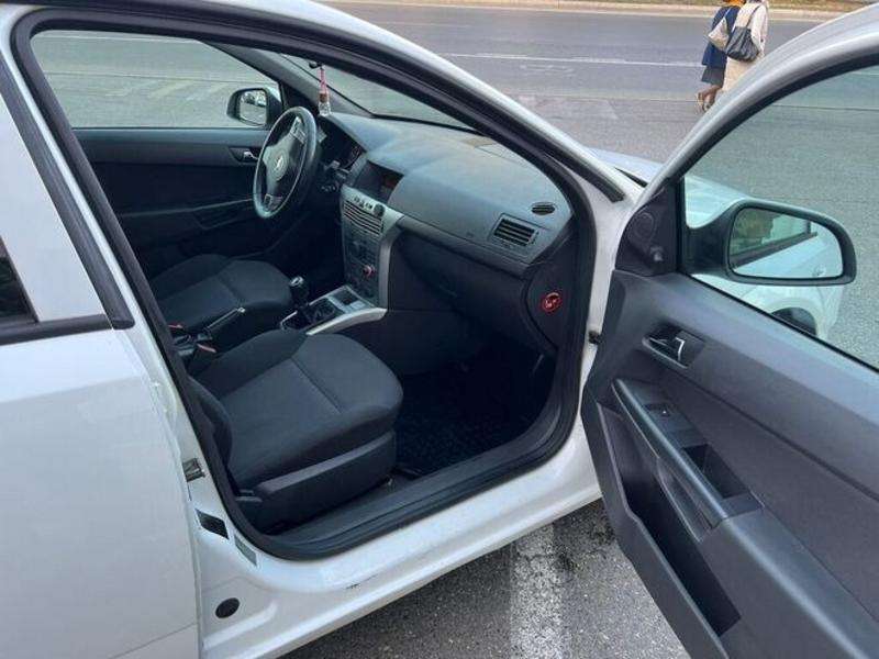 Opel Astra, 2010 il, 1.3 L, 198 000 km