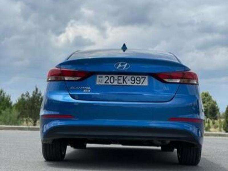 Hyundai Elantra, 2017 il, 2.0 L, 103 000 km