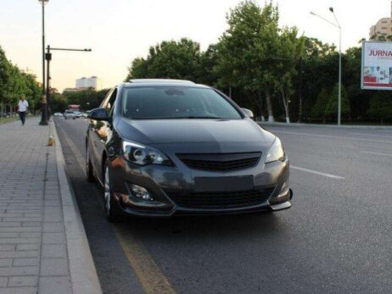 Opel Astra, 2012 il, 1.4 L, 113 000 km