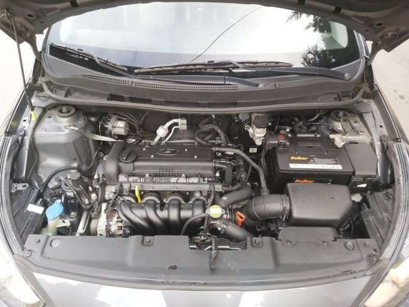 Hyundai Accent, 2012 il, 1.4 L, 148 000 km