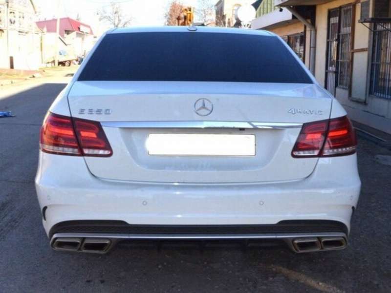 Mercedes E 350, 2010 il, 3.5 L, 123 000 km