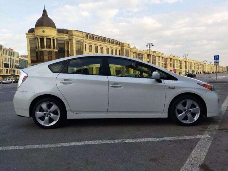 Toyota Prius, 2014 il, 1.8 L, 211 000 km