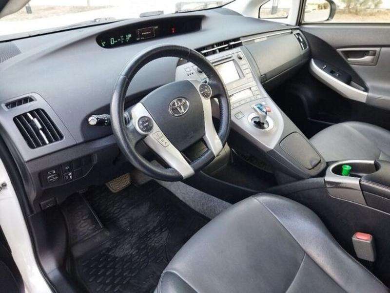Toyota Prius, 2014 il, 1.8 L, 211 000 km