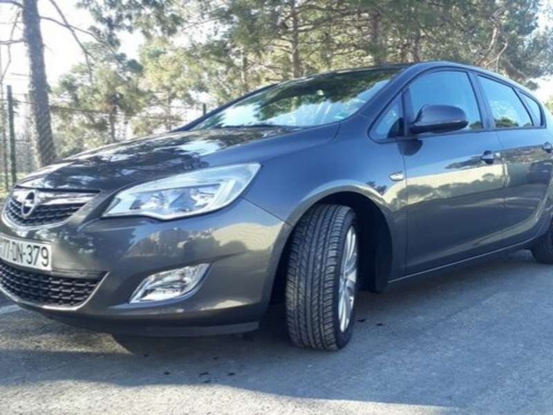 Opel Astra, 2011 il, 1.3 L, 197 000 km