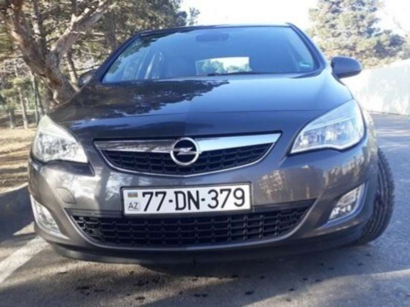 Opel Astra, 2011 il, 1.3 L, 197 000 km