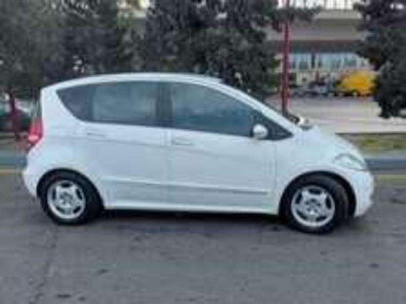 Mercedes A 200, 2005 il, 2.0 L, 230 100 km
