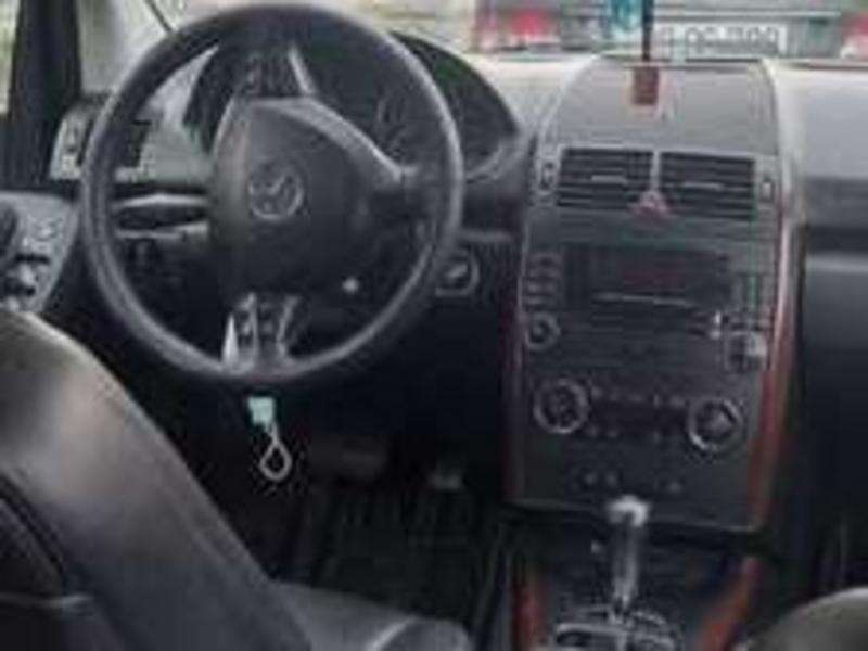 Mercedes A 200, 2005 il, 2.0 L, 230 100 km