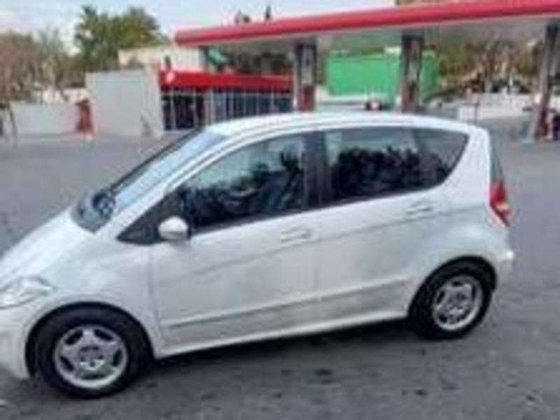 Mercedes A 200, 2005 il, 2.0 L, 230 100 km