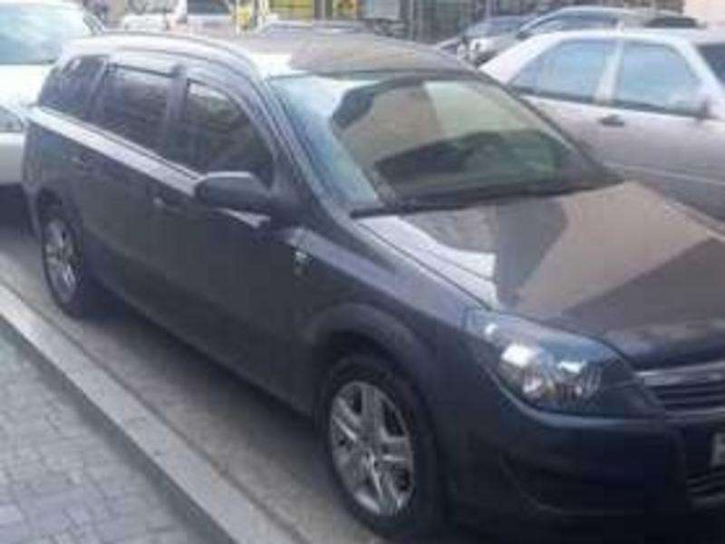 Opel Astra, 2010 il, 1.4 L, 213 000 km